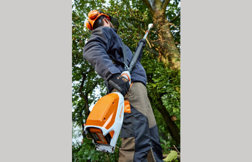 Аккумуляторный высоторез STIHL HTA 86 с телескопическим штоком