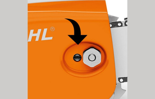 STIHL MSE 141 C - боковое расположение винта натяжения цепи