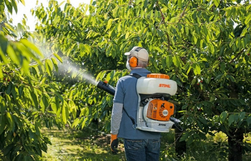 STIHL SR 200 - компактная конструкция и удобная система переноски