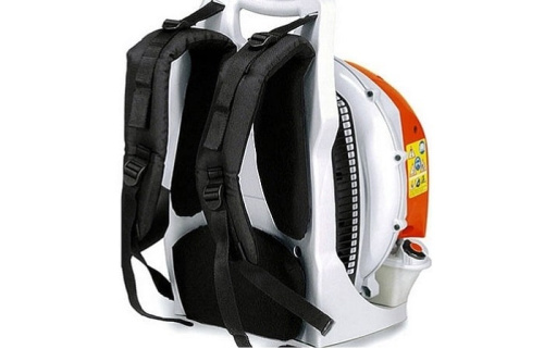 STIHL BR 700 - удобная система переноски