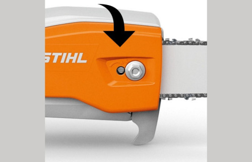 STIHL HTA 86 - боковое расположение винта натяжения цепи