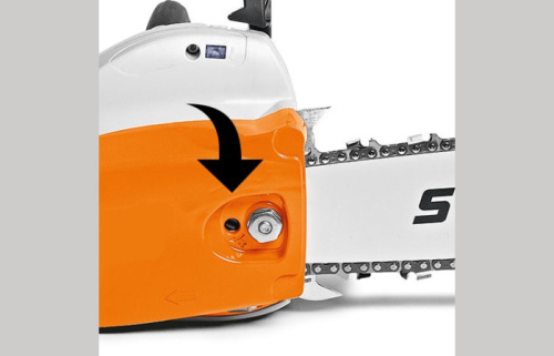STIHL MSE 170 C - боковое расположение винта натяжения цепи