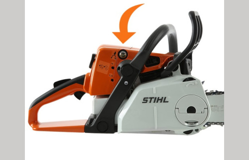 STIHL MS 250 C-BE (16″) - ручной топливный насос