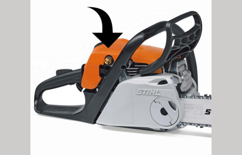 STIHL MS 211 C-BE - ручной топливный насос